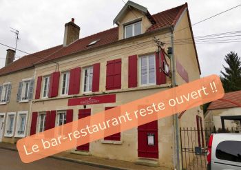 EXCLUSIVITE, VENTE DES MURS : Investissement locatif bar-restaurant à CHATEL CENSOIR photo 9