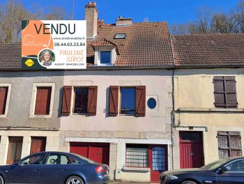 VENDUE Maison sur 4 niveaux avec terrasse à CLAMECY
